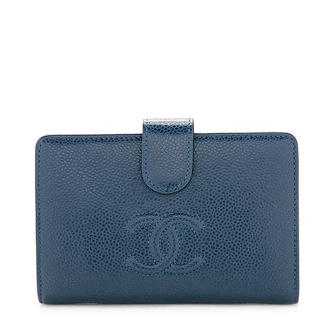 chanel zip pocket wallet size